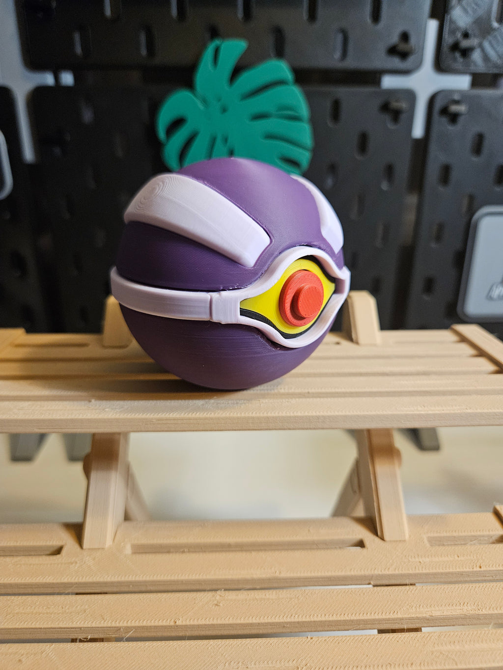 Pokeball - Clone Ball (Mewtwo's Ball)