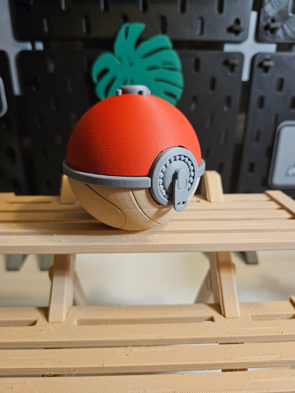 Pokeball - Hisuian Pokeball